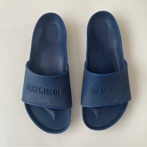 Birkenstock’s men’s blue slides sz 42 (US 11)